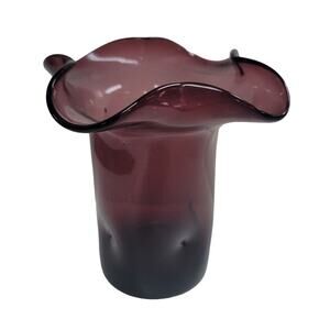 VTG BISCHOFF #512 Amethyst Pinched Flare Ruffled Thumbprint Handblown Glass Vase